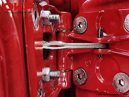 Rep. Satz für Türscharniere Bertone GT / GTV (pro Türe)