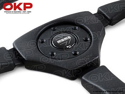 MOMO Zagato Design Lenkrad 360mm / LK 6x70mm