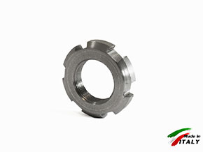 Nut for differential propshaft entrance 1300-1750cc