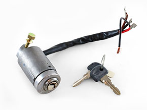Ignition lock (4 wires) NOS Spider 80 - 93 + GTV6 + 75